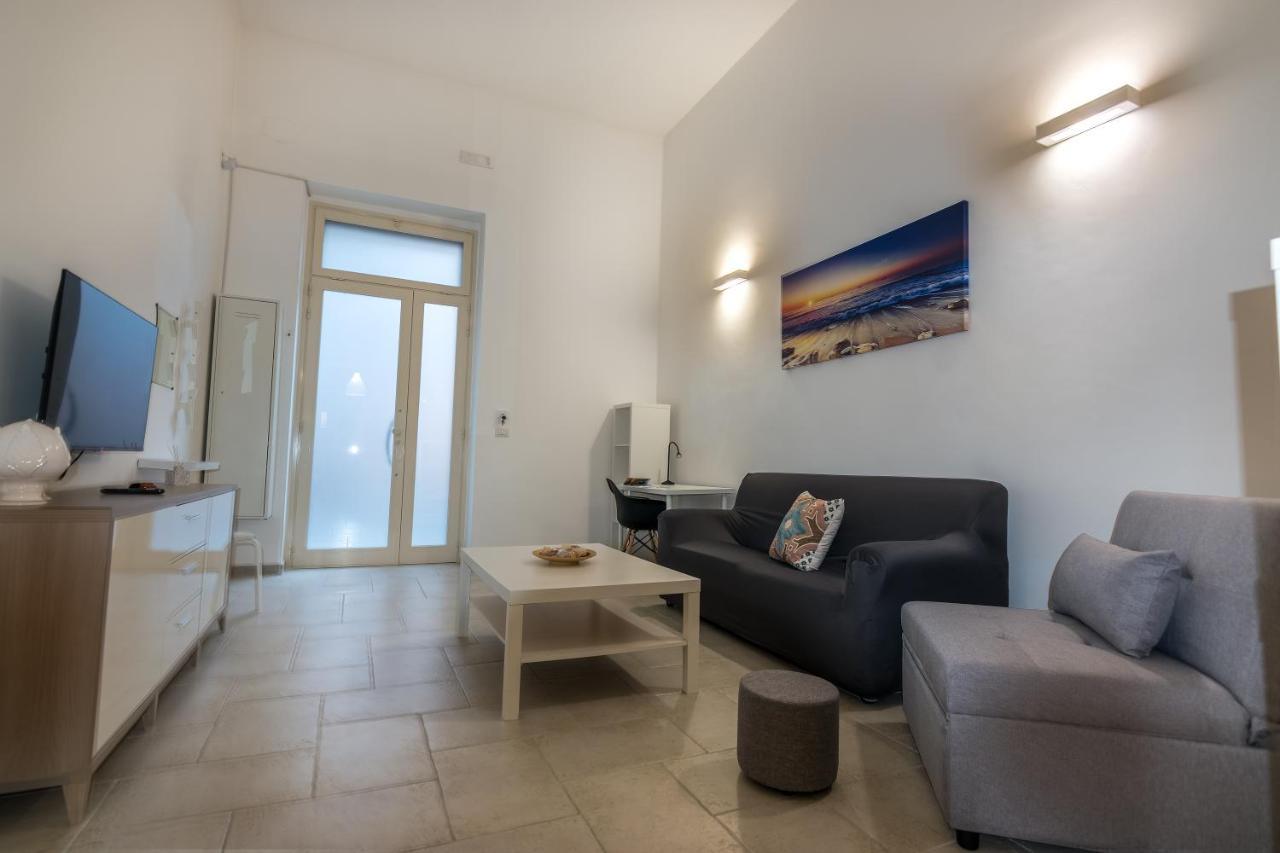 De' Villanova House Μπρίντιζι Εξωτερικό φωτογραφία